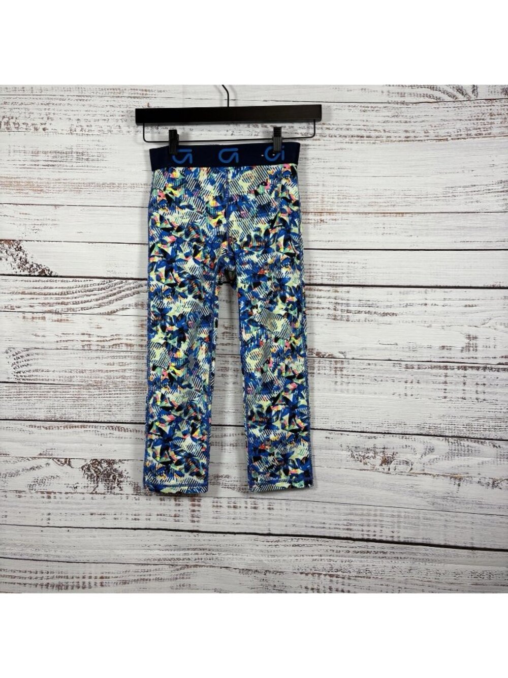 Gap Fit Multicolor Abstract Print Capri Leggings